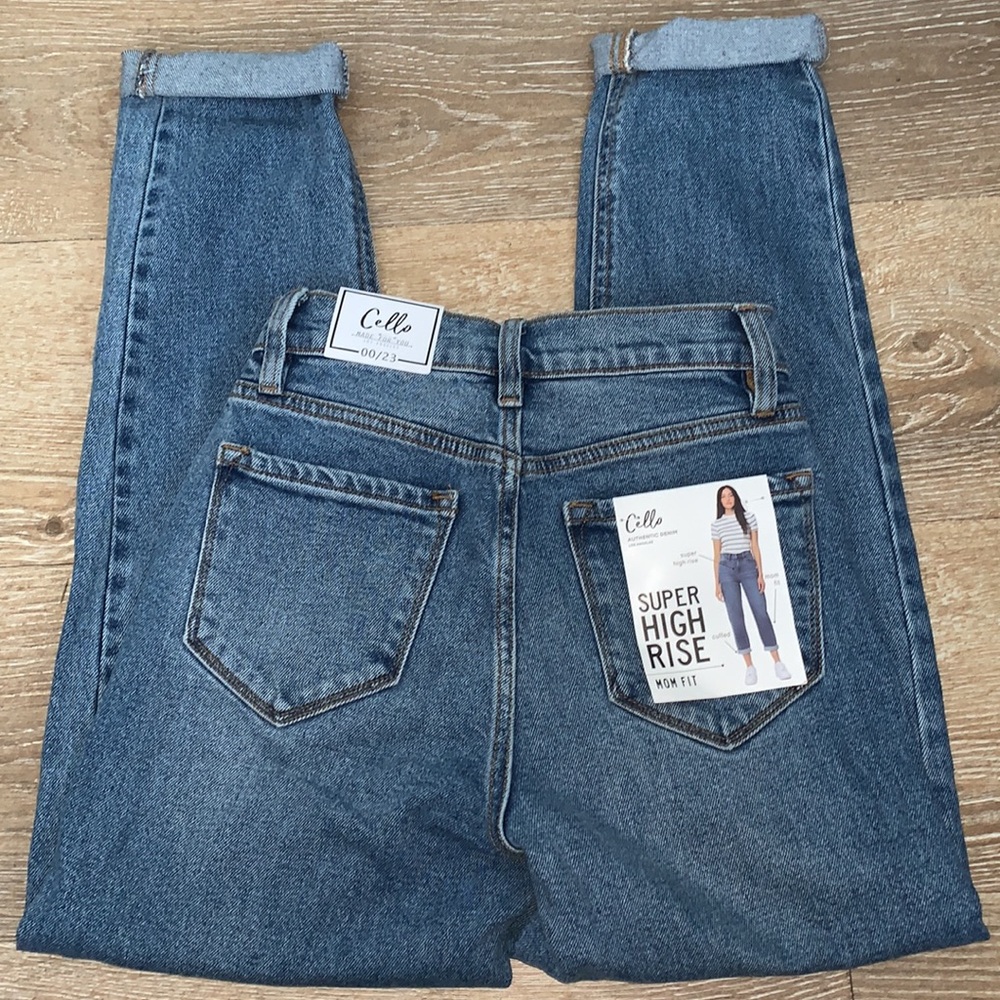 High Rise Denim - Picture 4 of 4